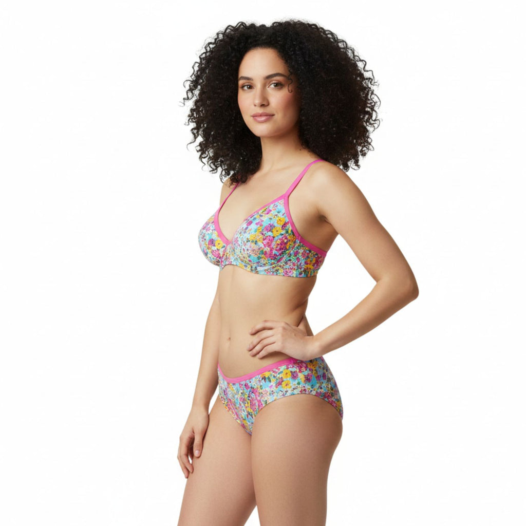 F-More Light Padded "B" Cup Wire Free Bra With Mid Rise Seamless Brief Lingerie Set